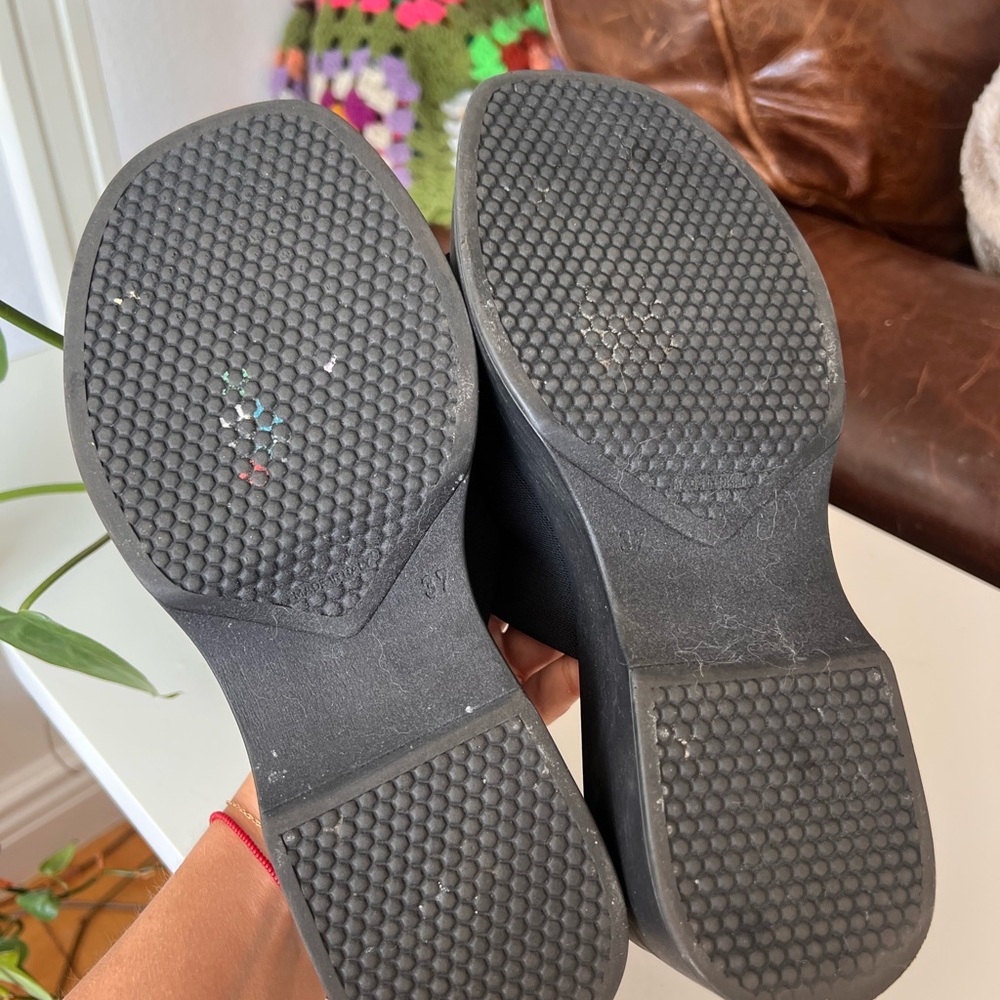 Steve Madden Black Platform Slides Slinky30 - Picture 2 of 4